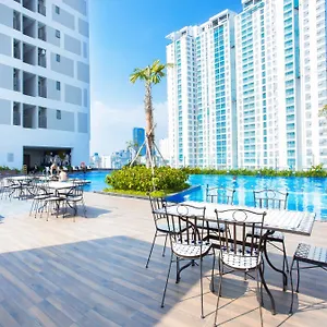 Double E Saigon In Rivergate Building ホーチミン市