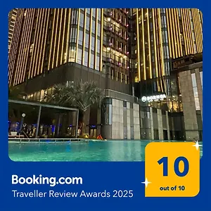 5* Hotel Vinhomes Landmark Luxury By Navie