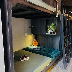 T Zone - Quiet Place, Near China Town,ho Thi Ky Street Food,cafe,beer ホーチミン市